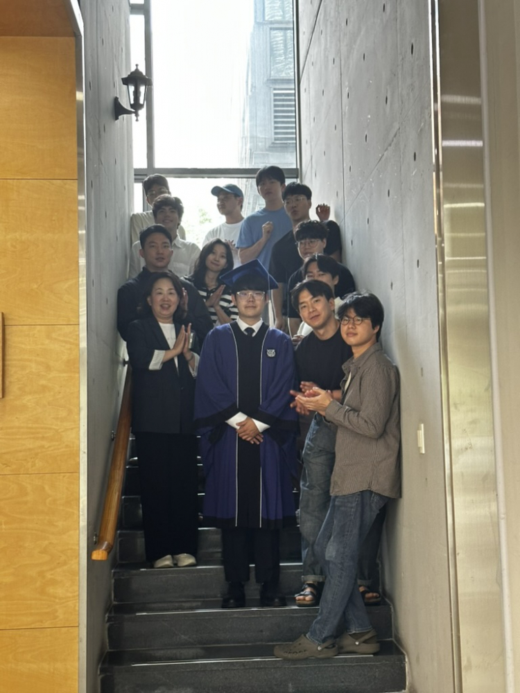 54ACD87C-E754-4C00-8273-EE53B187098D_1_105_c.jpeg (750 x 1000, 490 KB )