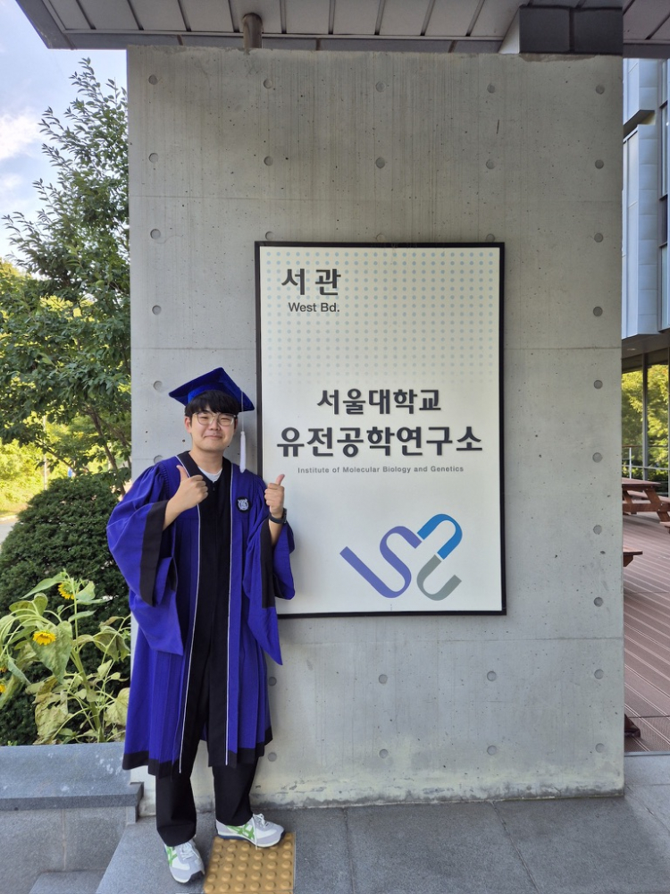 4768935C-2257-4AD1-92AD-C8B9935D93D2_1_105_c.jpeg (750 x 1000, 684 KB )