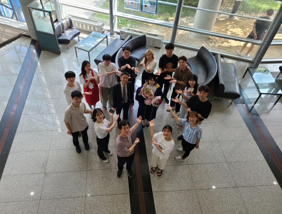 Laboratory of Molecular Regenerative Medicine
